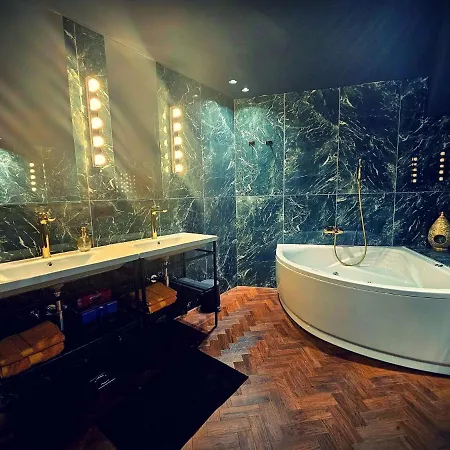 Booza 69 Luxury דירה *