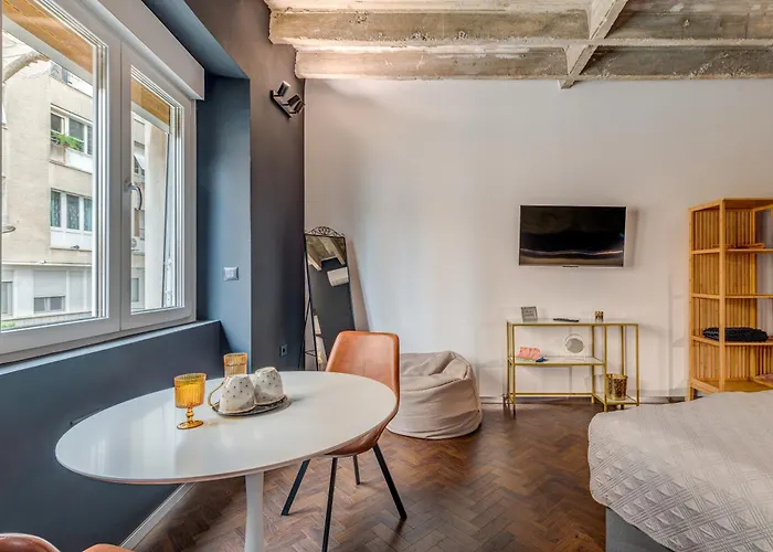 Booza 69 Luxury Lägenhet *