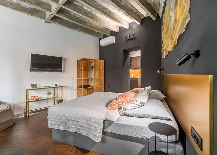 Booza 69 Luxury Lägenhet